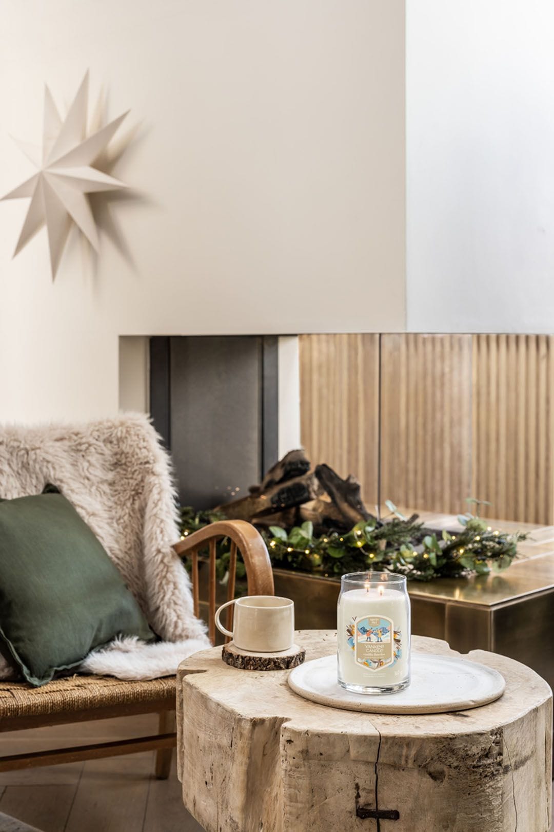 Yankee Candle Signature Large Jar Vanilla Flurries Multi image 3