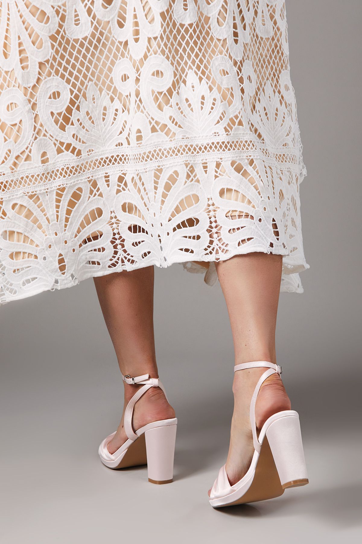 Coast Clover Twist Front Satin Block Heel Platform Sandals Blush image 2