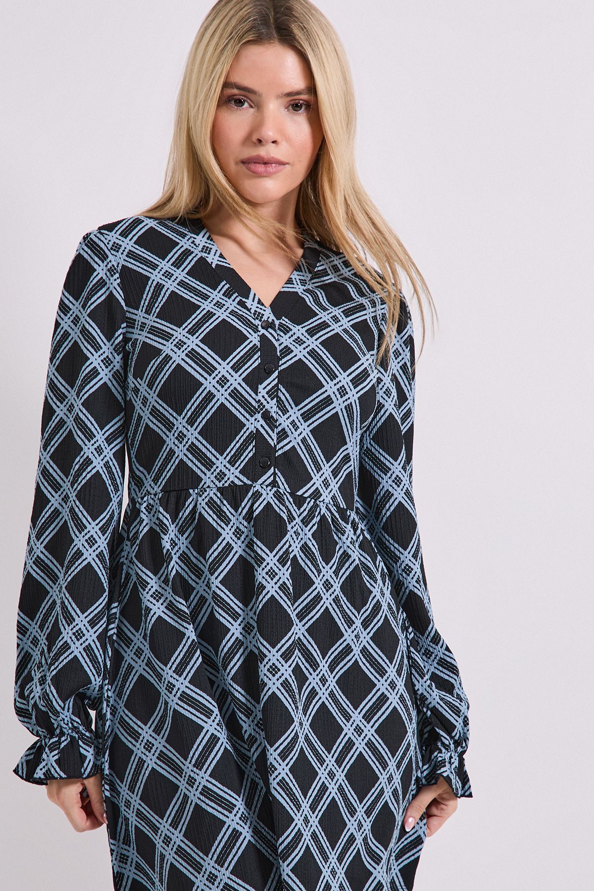 Dorothy Perkins Gingham Button Detail Blouson Sleeve Jersey Mini Dress Gingham image 4