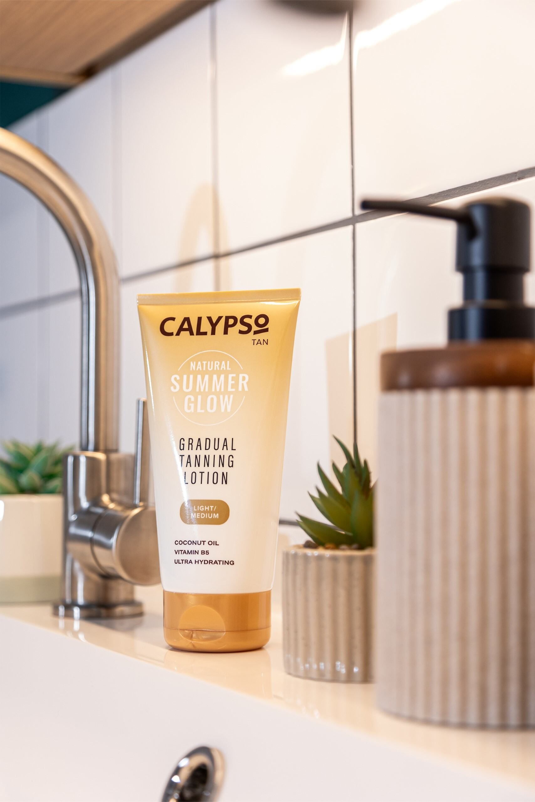 Calypso Gradual Tan Lotion image 4