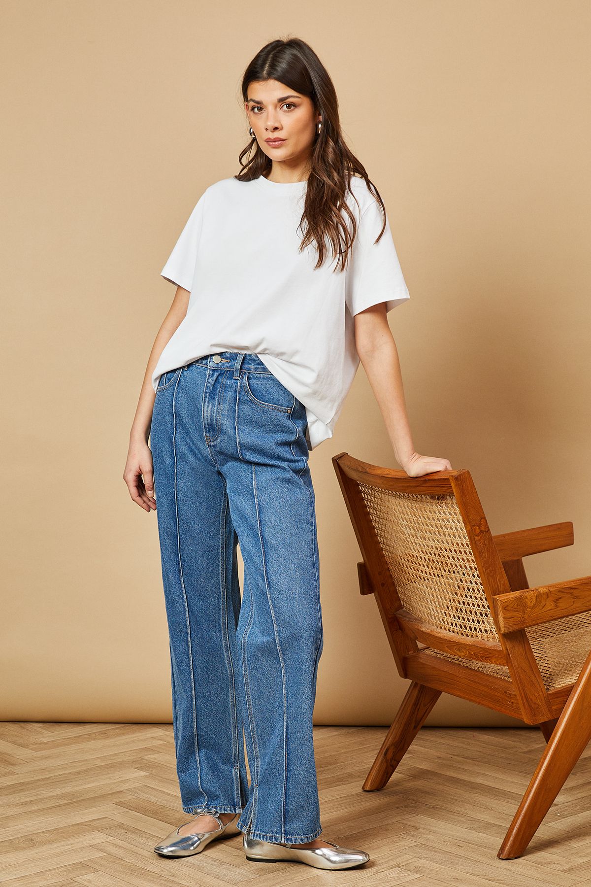 Oasis Denim Straight Leg Jean With Front Seam Detail Mid Wash image 2