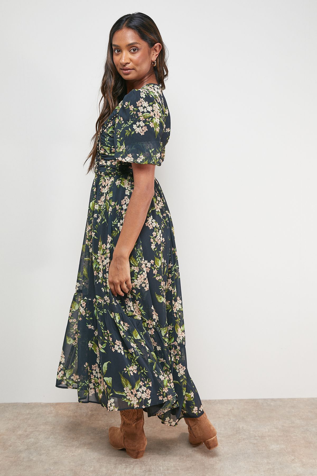 Oasis Printed Ruched Bodice Trim Detail High Low Hem Midi Dress Floral image 3