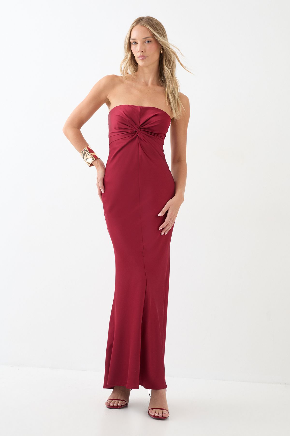 MissPap Knot Detail Detachable Strap Bridesmaid Dress Red image 1