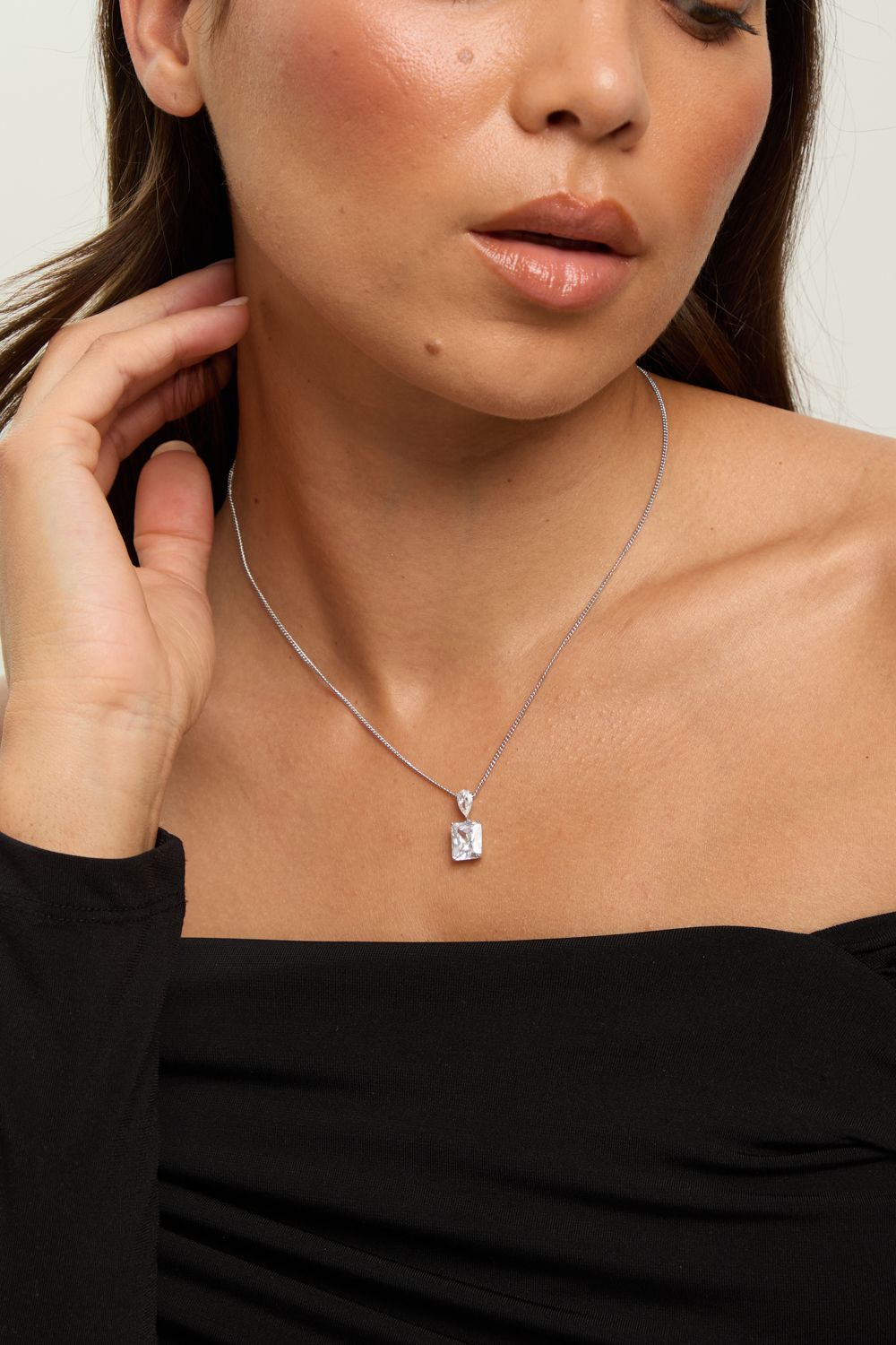 Jon Richard Rhodium Plated Crystal Open Stone Pendant Set - Gift Box image 4