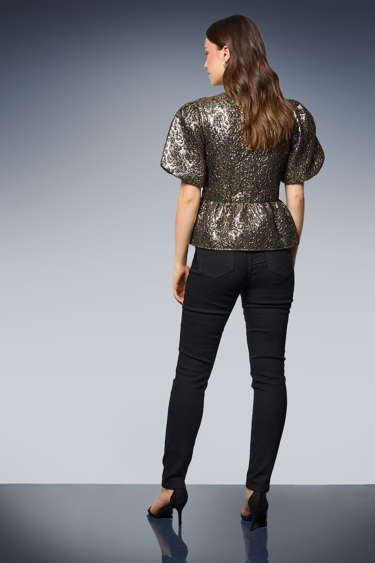 Dorothy Perkins DP Luxe Bow Front Puff Sleeve Peplum Top Gold image 3