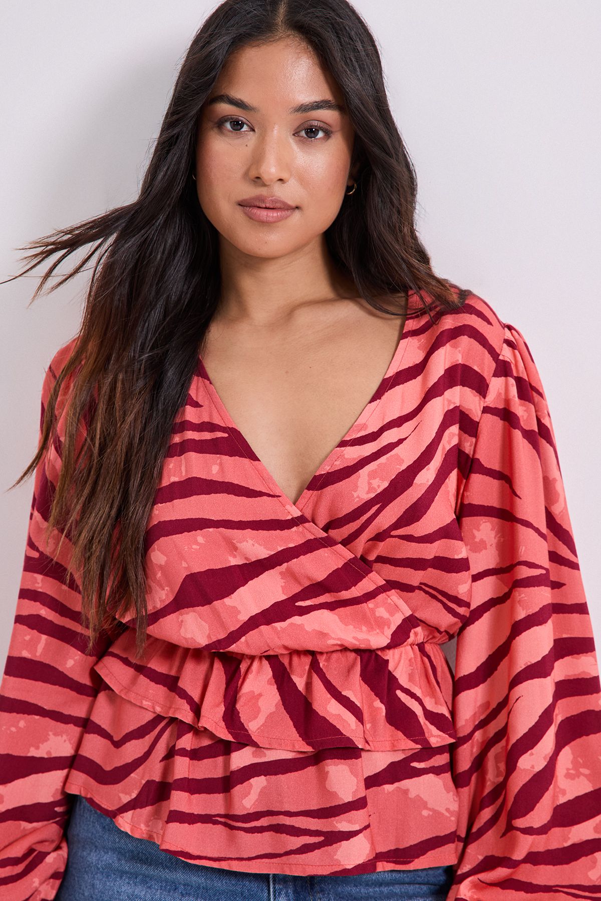 Dorothy Perkins Petite Wrap Front Frill Detail Printed Blouse Zebra image 4