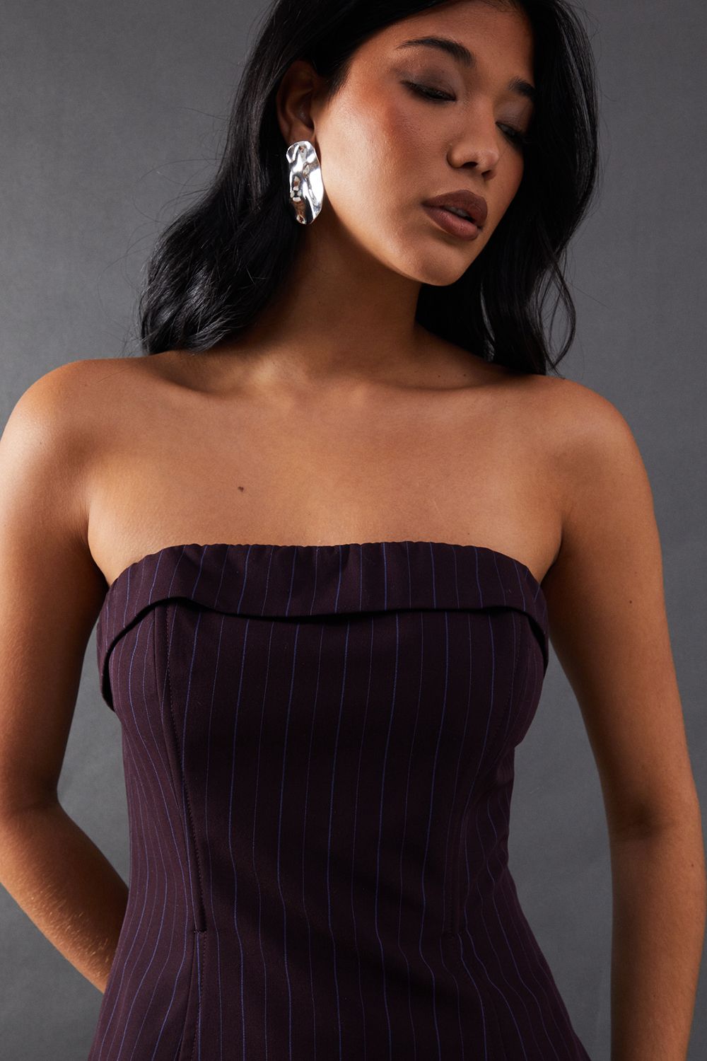 Warehouse Premium Pinstripe Bandeau Fold Over Bandeau Top Burgundy image 2