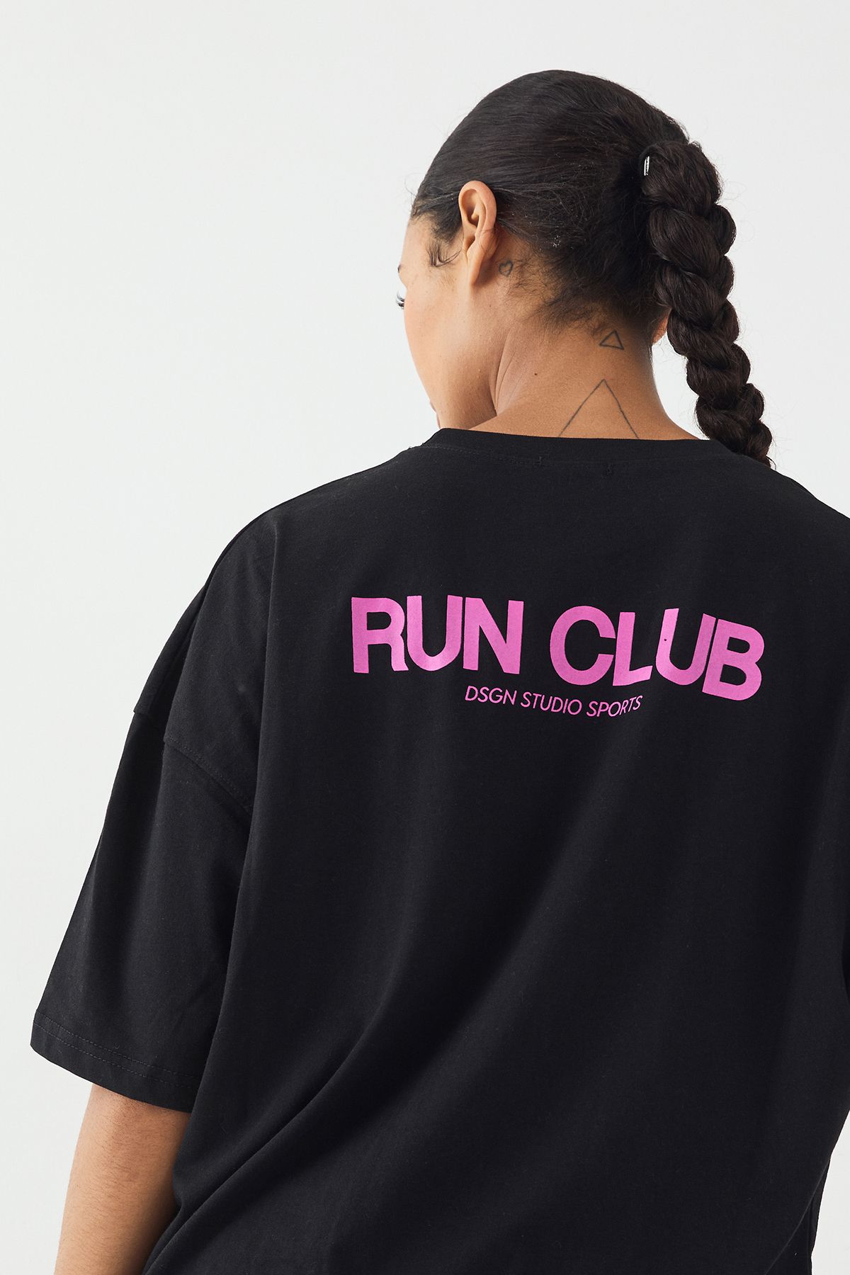 DSGN Studio DSGN Studio Sport Run Club Oversized T-Shirt Black image 4