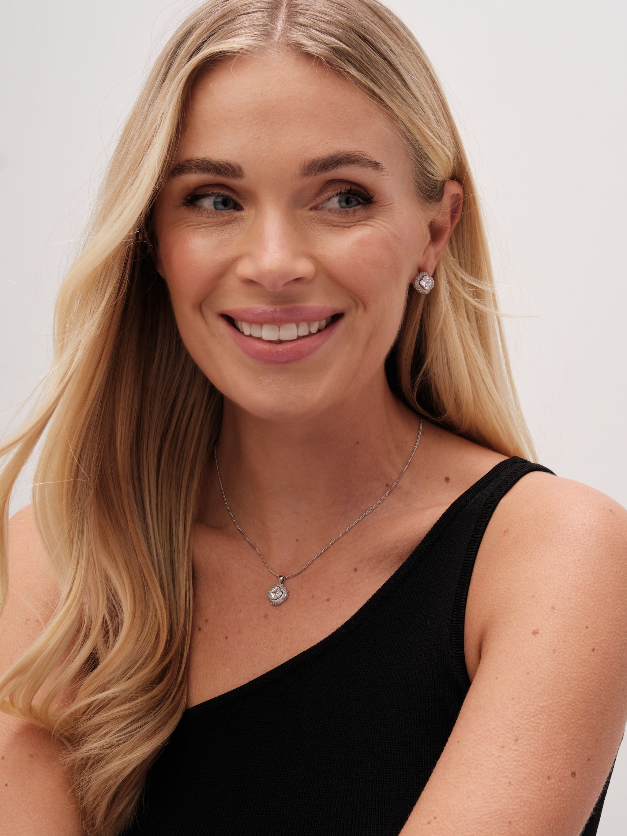 Jon Richard Rhodium Plated Cubic Zirconia Clover Set - Gift Boxed image 3