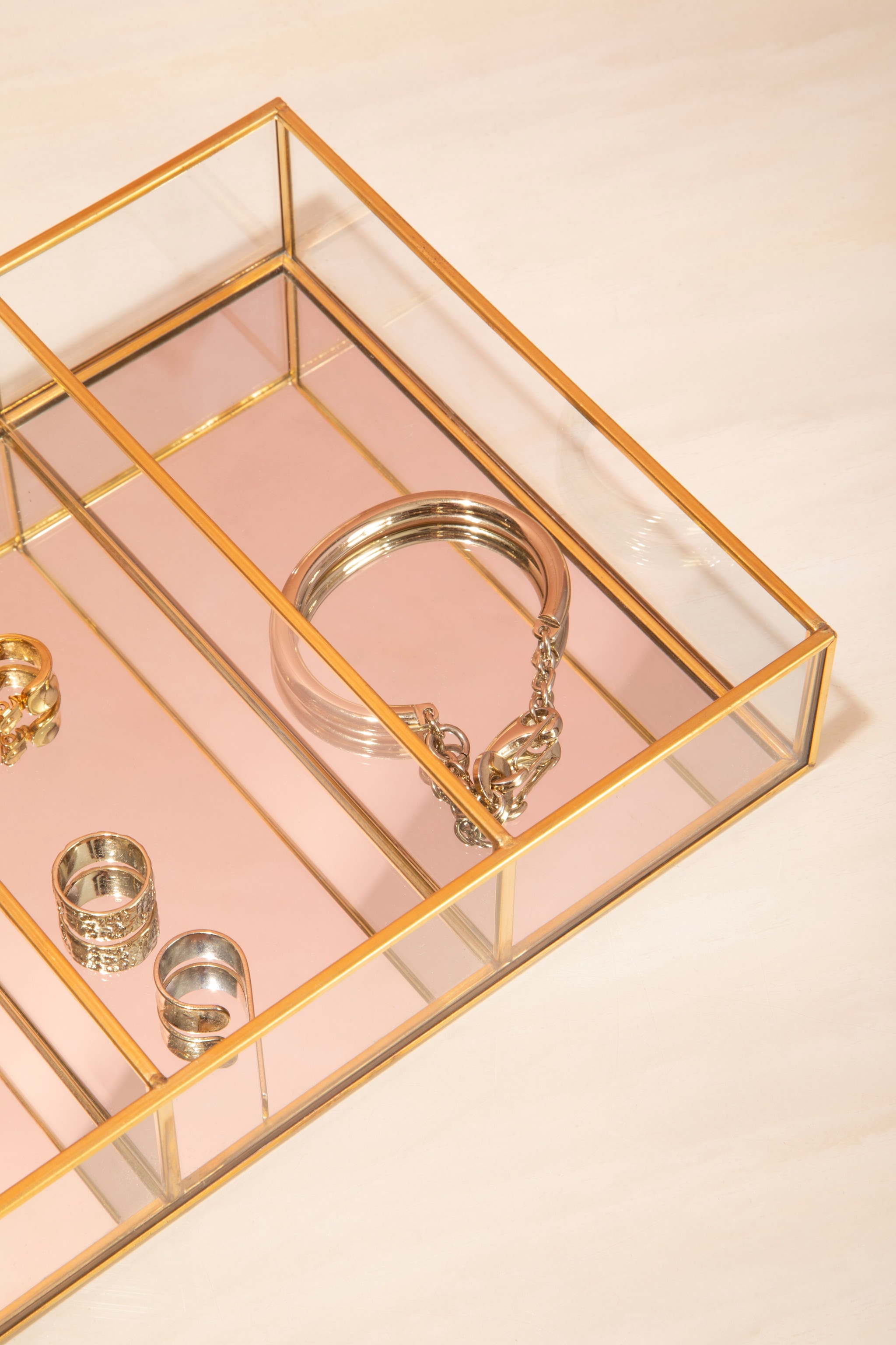 Orsina Beauty 3 Compartments Clear Glass Makeup Organiser image 5