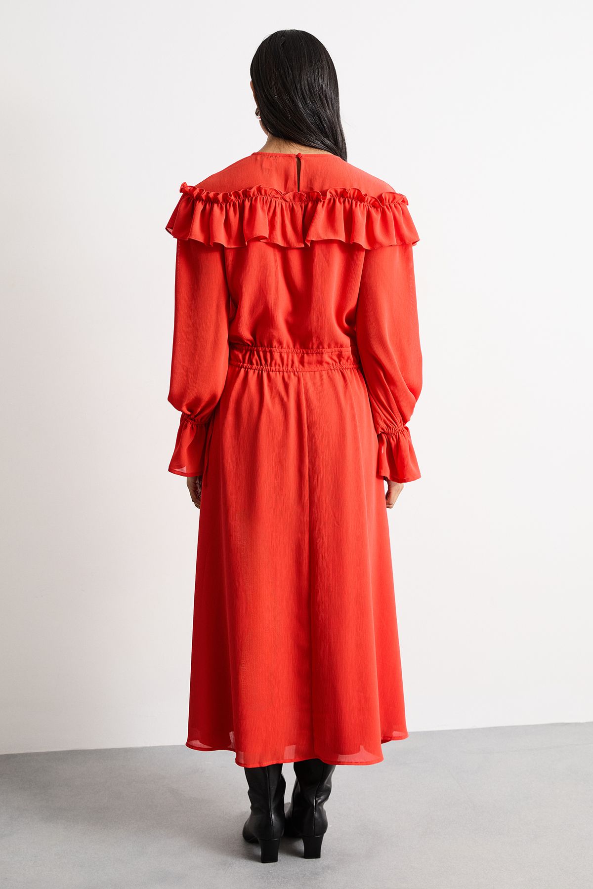 Warehouse Ruffle Shoulder Detail V Neck Boho Maxi Dress Red image 3