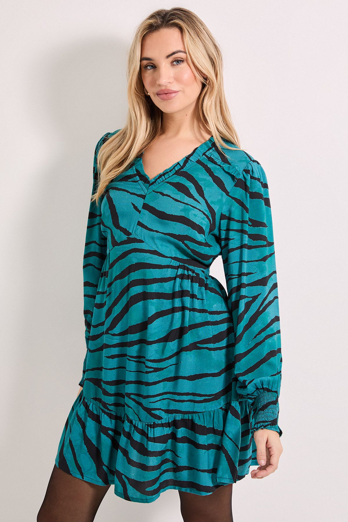 Dorothy Perkins Frill Detail Tiered Smock Printed Mini Dress Teal image 1