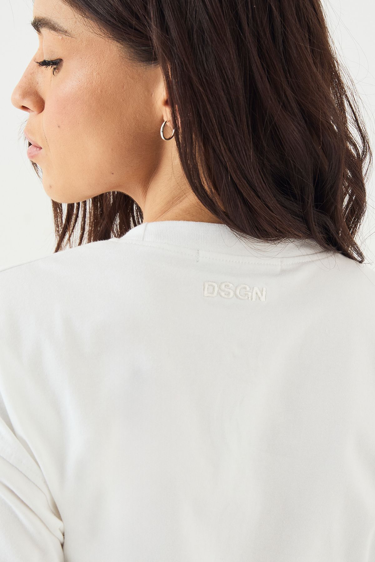 DSGN Studio DSGN Studio Ruched Side Cinched Short Sleeve Top White image 4