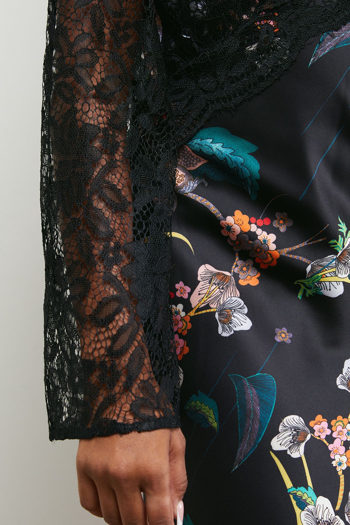 Oasis Printed Lace Bodice V Neck Satin Midi Dress Multi image 5