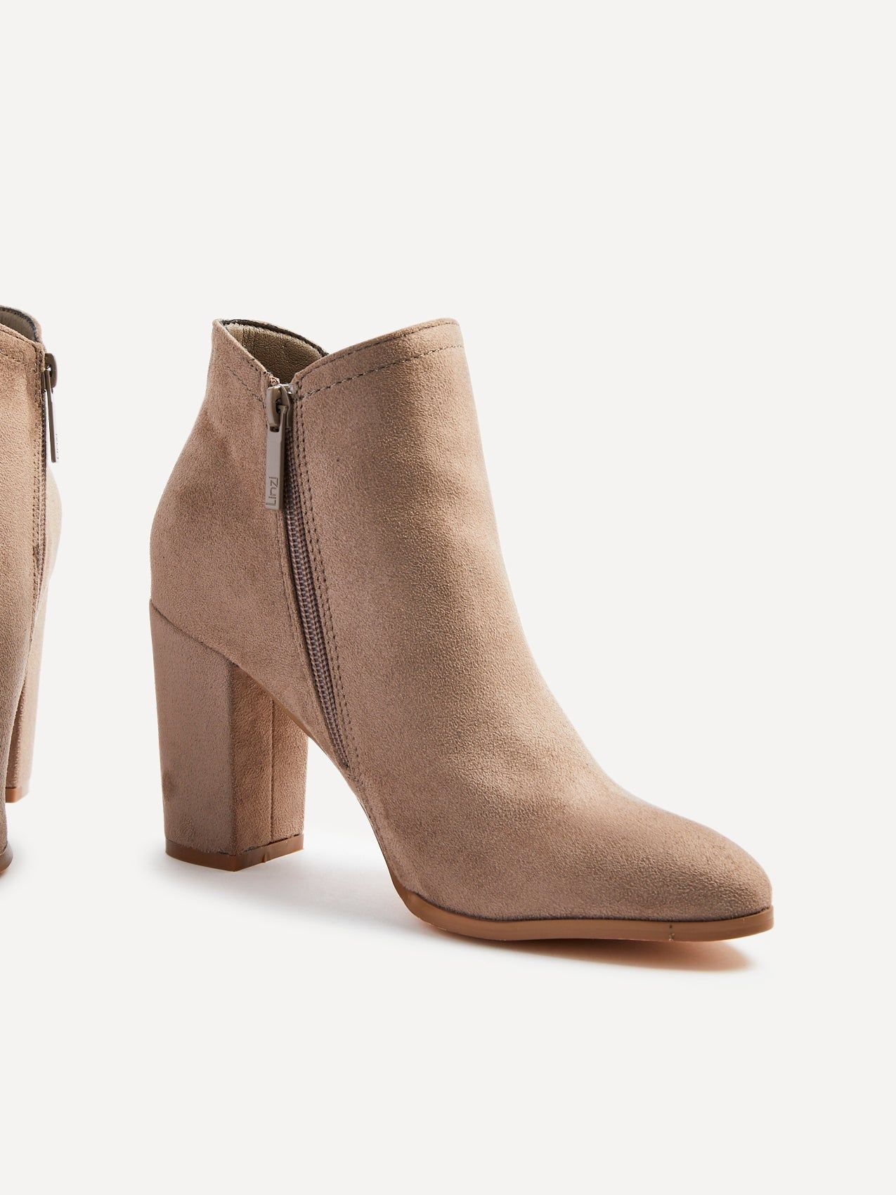 Linzi Freda Mocha Faux Suede Block Heeled Ankle Boot image 5