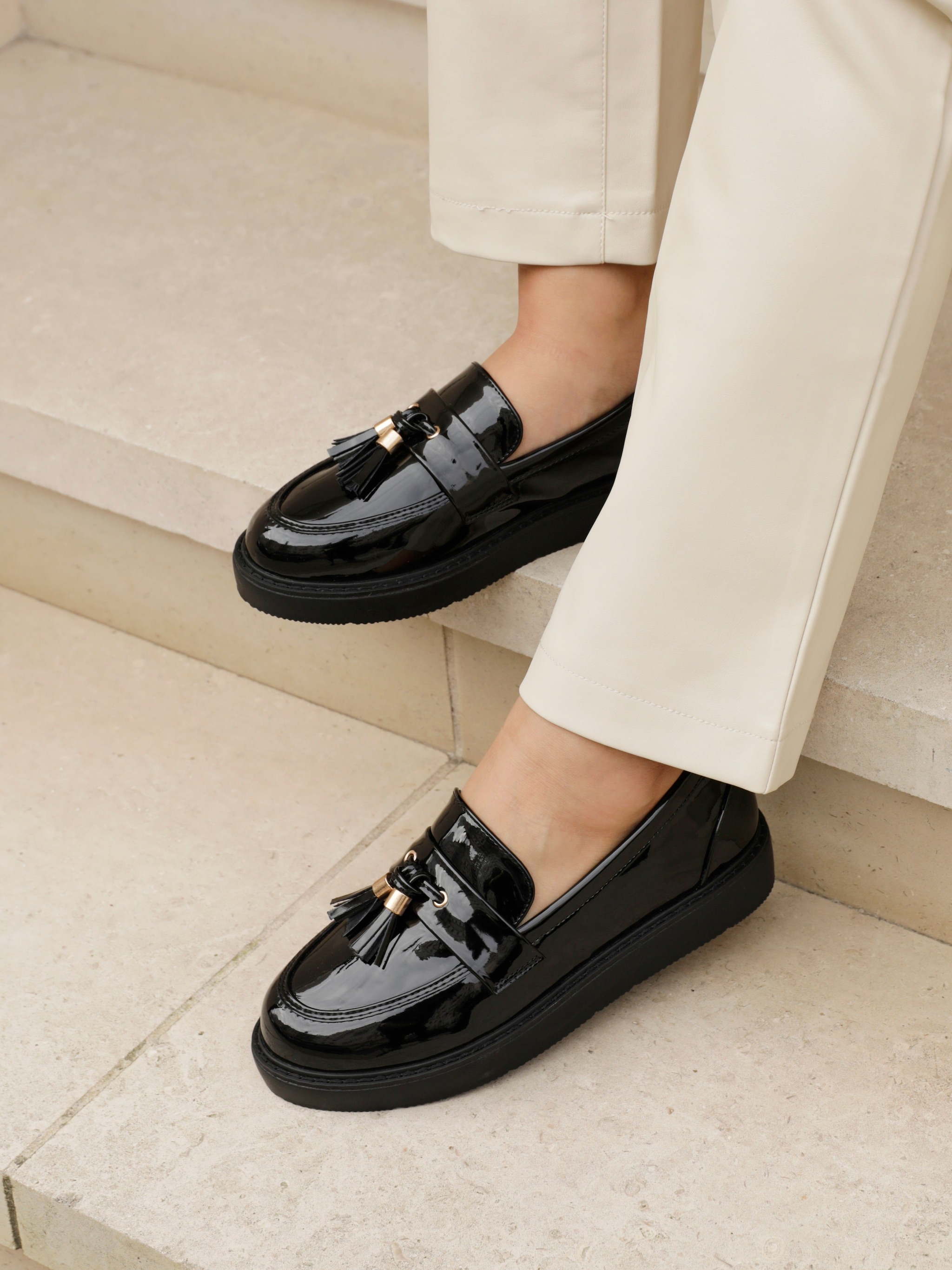 Linzi Naomi Wide Fit Black Patent Loafer image 2