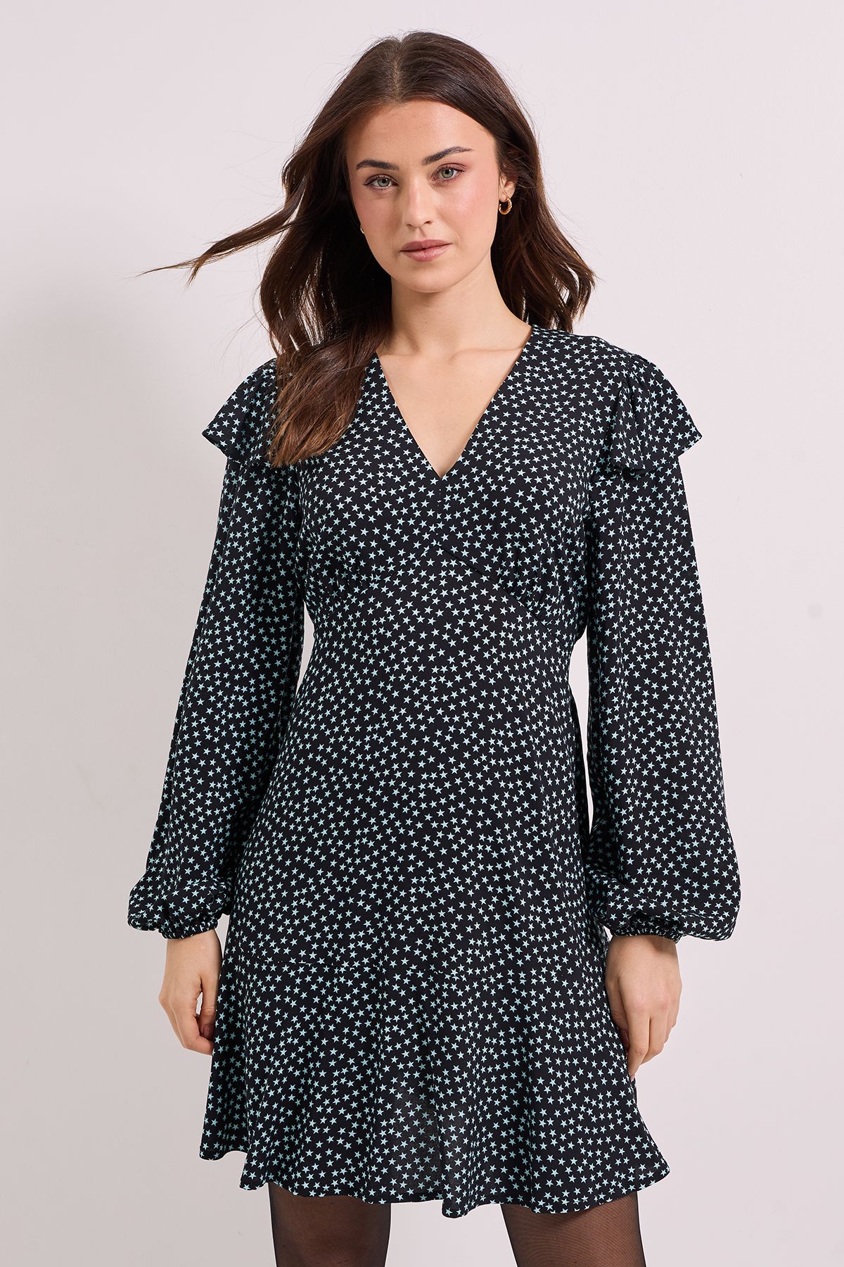 Dorothy Perkins Frill Detail Blouson Sleeve Tie Back Tiered Printed Mini Dress Black image 2