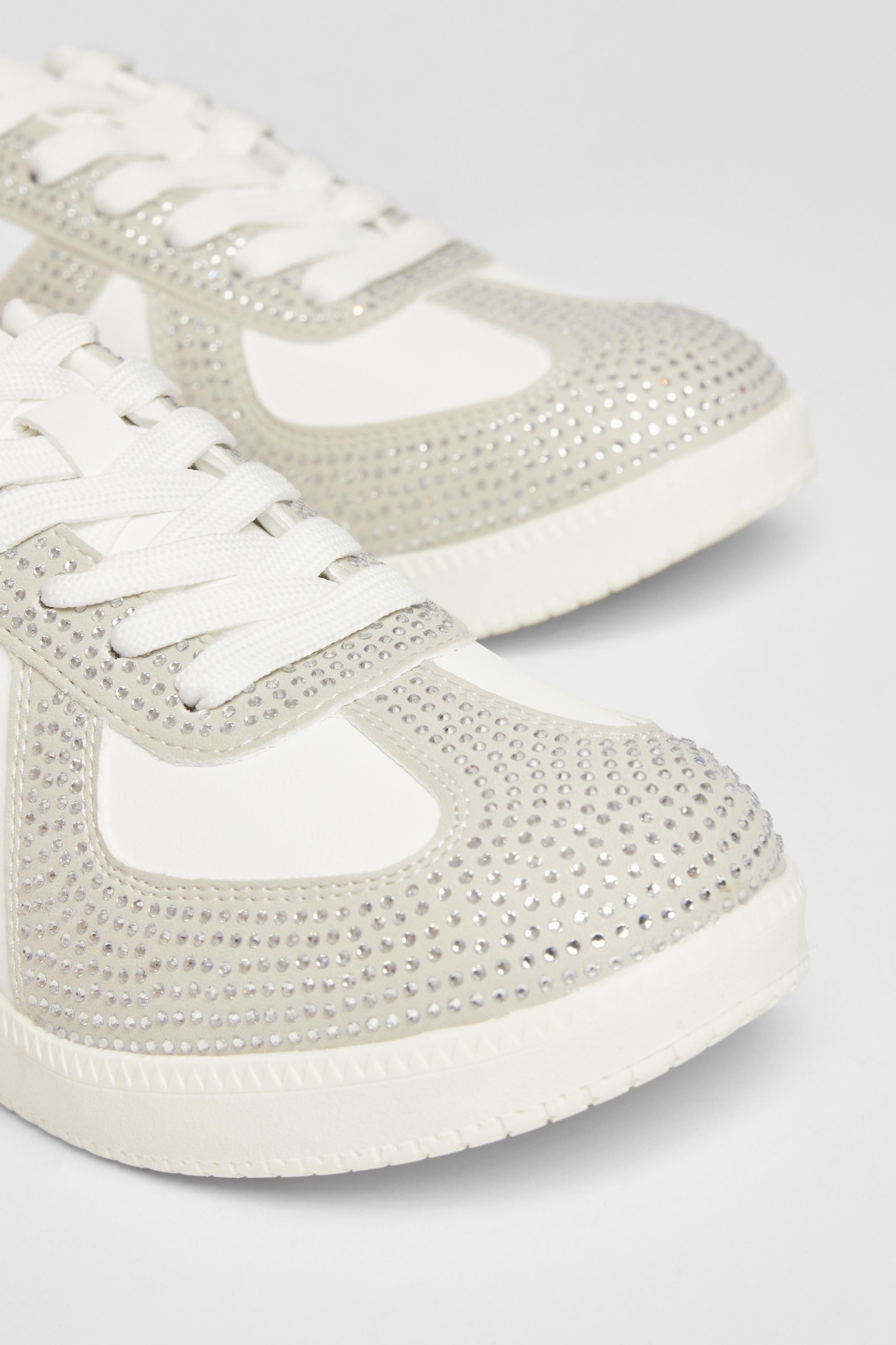 Quiz White Faux Leather Diamante Trainers image 4