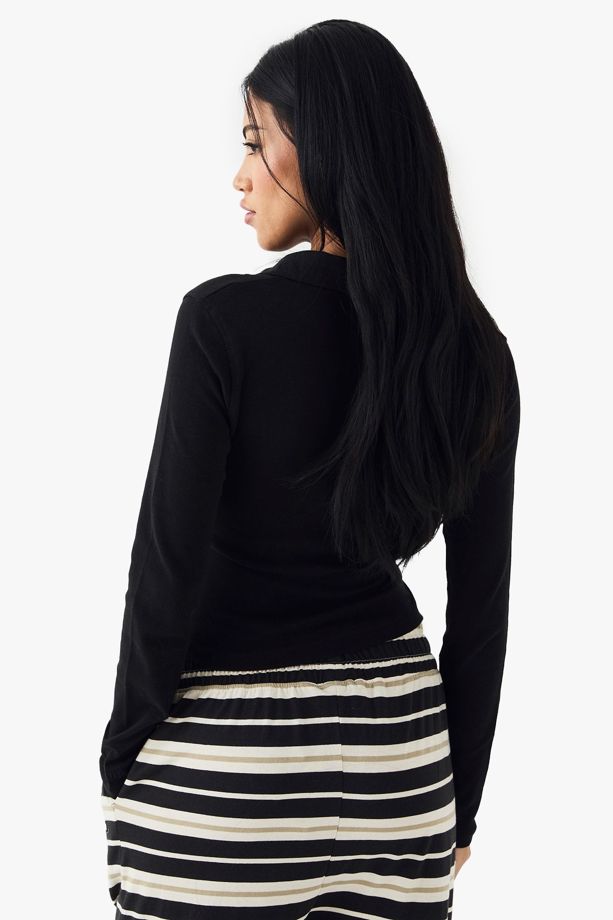 DSGN Studio DSGN Studio Button Through Collared Fitted Top Black image 2