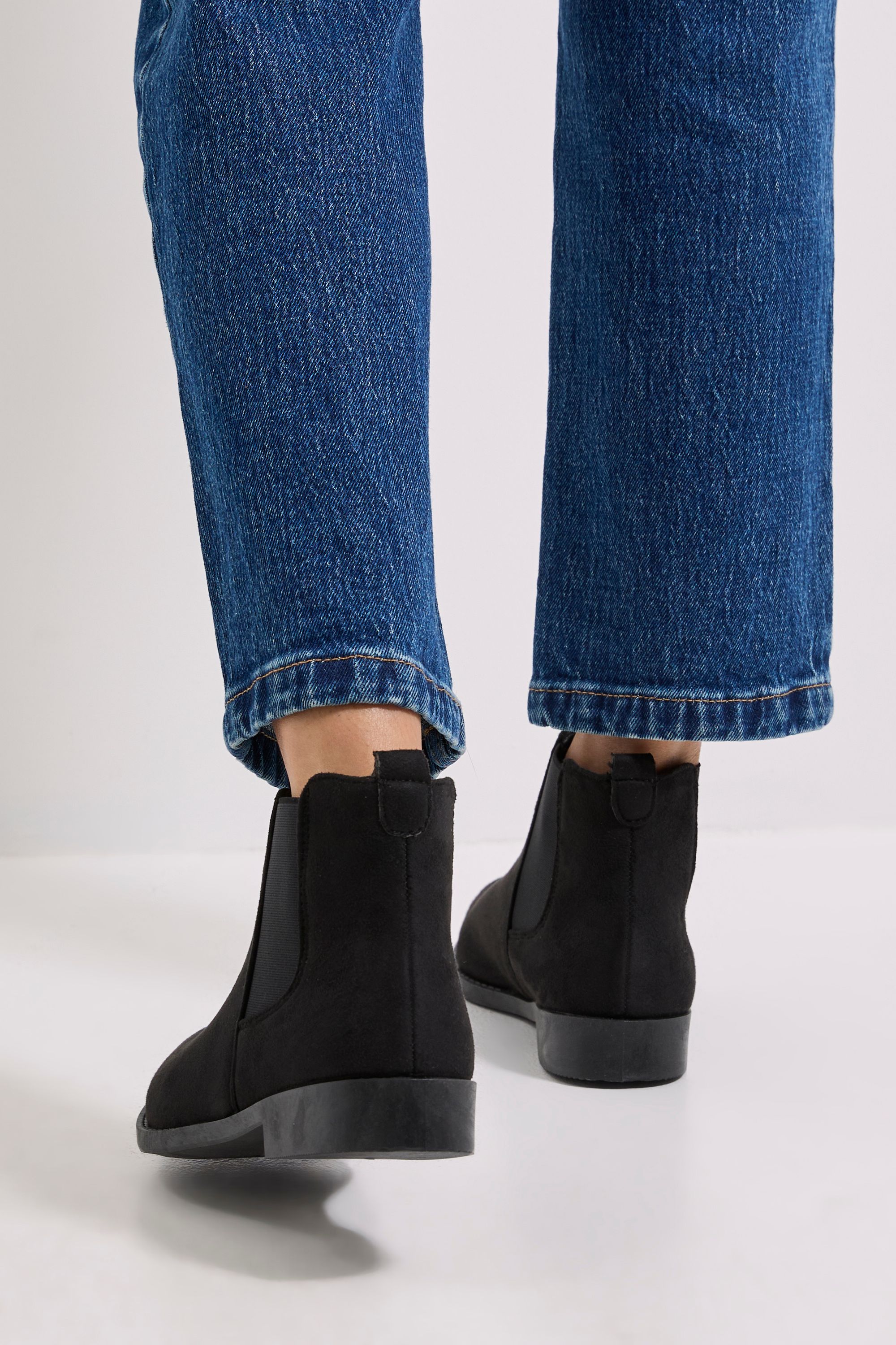 Dorothy Perkins Megs Flat Chelsea Boots Natural Black image 4