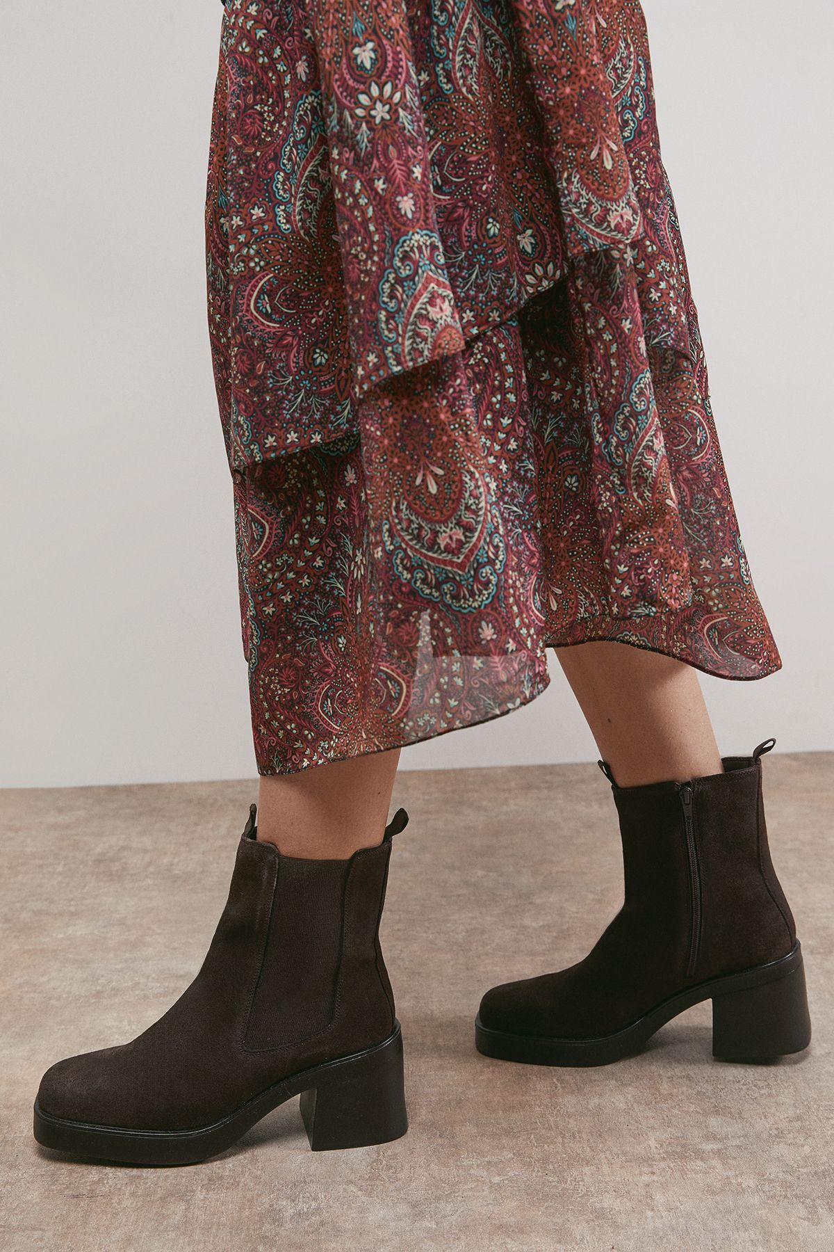 Oasis Barbara Suede Chunky High Heeled Chelsea Boots Chocolate image 2