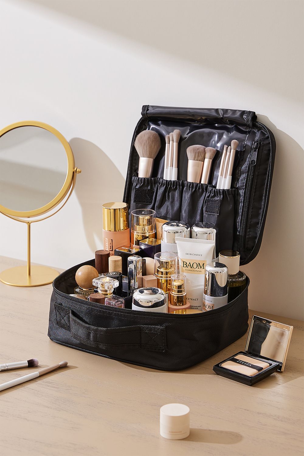 Living and Home Portable Travel Waterproof Makeup Bag Large Toiletry Bag For Dormitory & Bedroom Vanity Case image 2