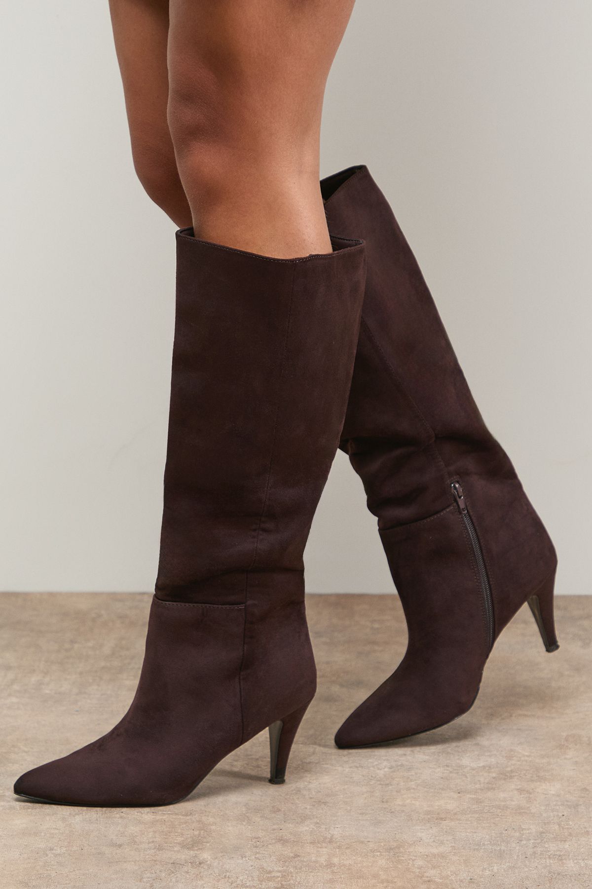 Oasis Lilian Faux Suede Soft Point Medium Heel Pull On Knee Boots Chocolate image 1