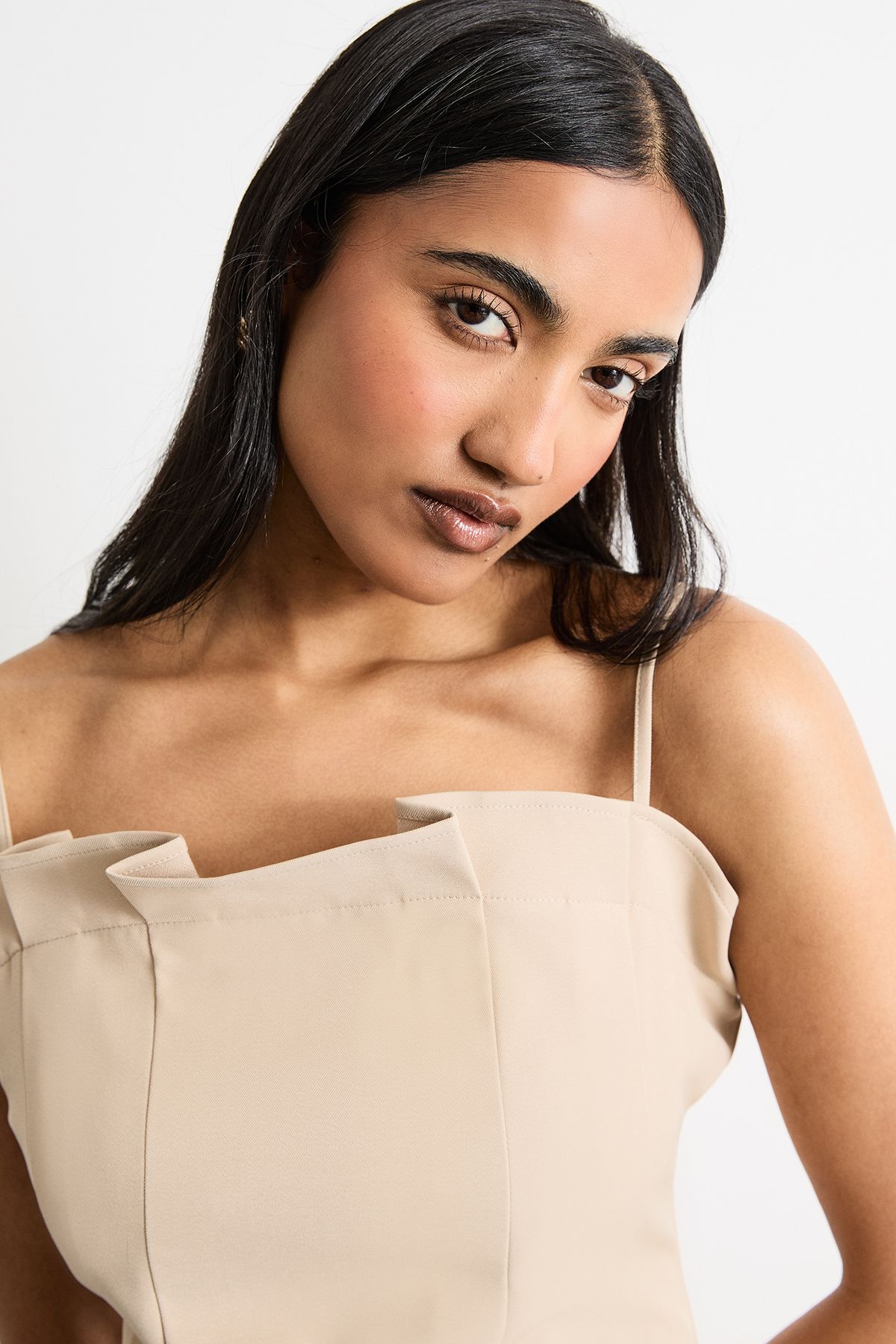 Warehouse Pleated Detail Bandeau Fitted Body Top Stone image 4