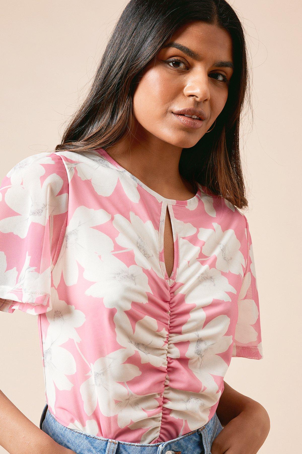 Dorothy Perkins Petite Pink Floral Keyhole Ruched Front Angel Sleeve Jersey Mesh Top Pink image 4