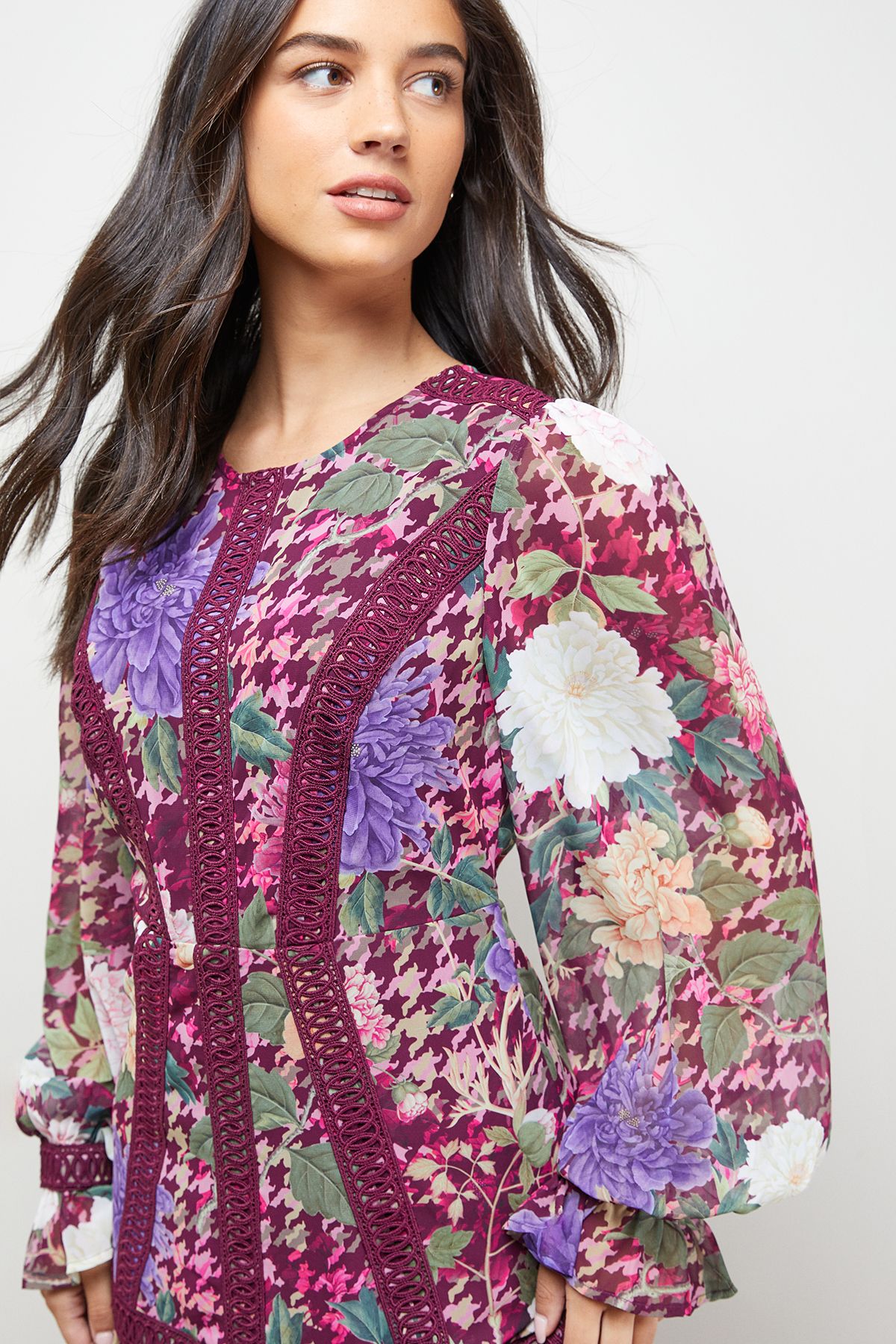 Oasis Lace Detail Balloon Sleeve Drop Hem Midi Dress Floral image 2