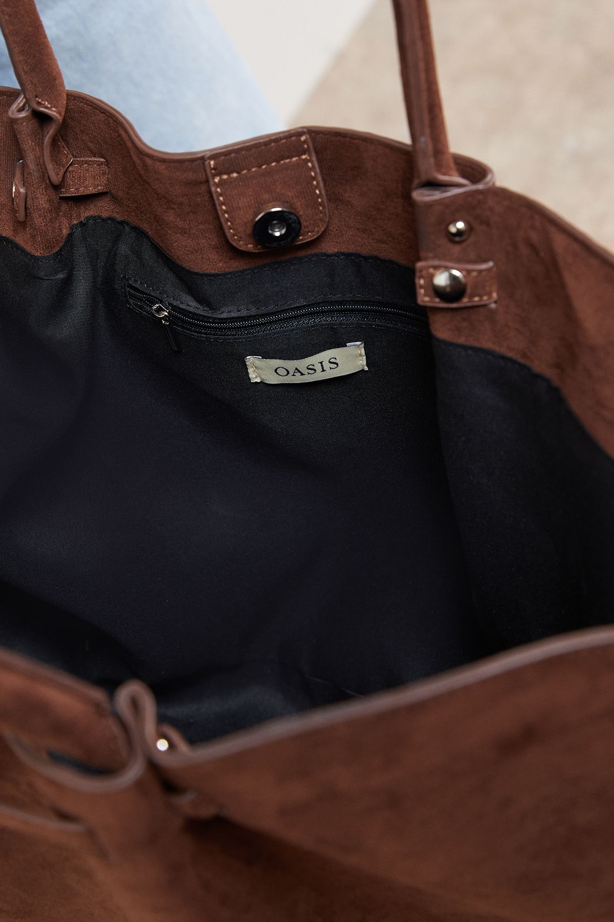 Oasis Topic Faux Suede Top Handle Tote Bag Chocolate image 3