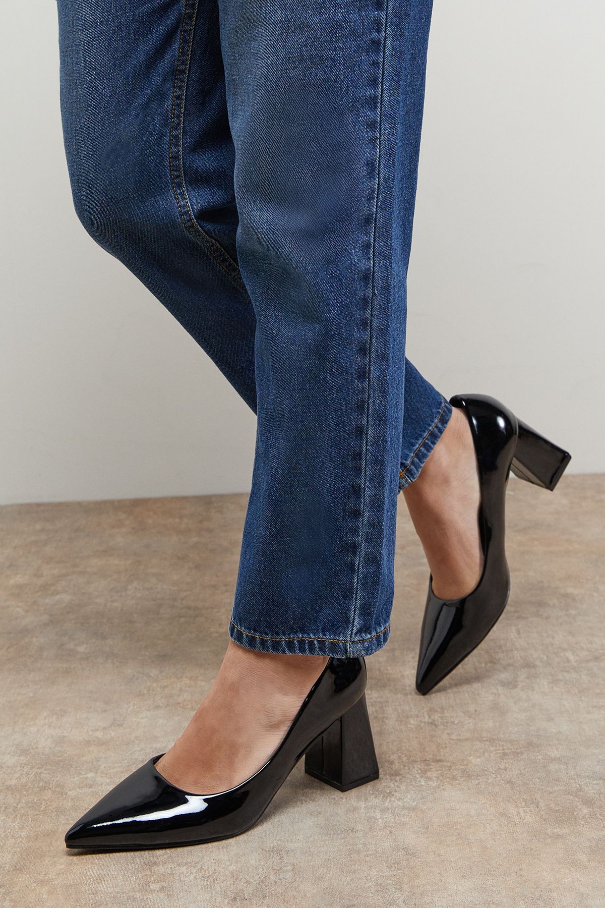 Oasis Val Faux Patent Leather Pointed High Block Heel Courts True Black image 2