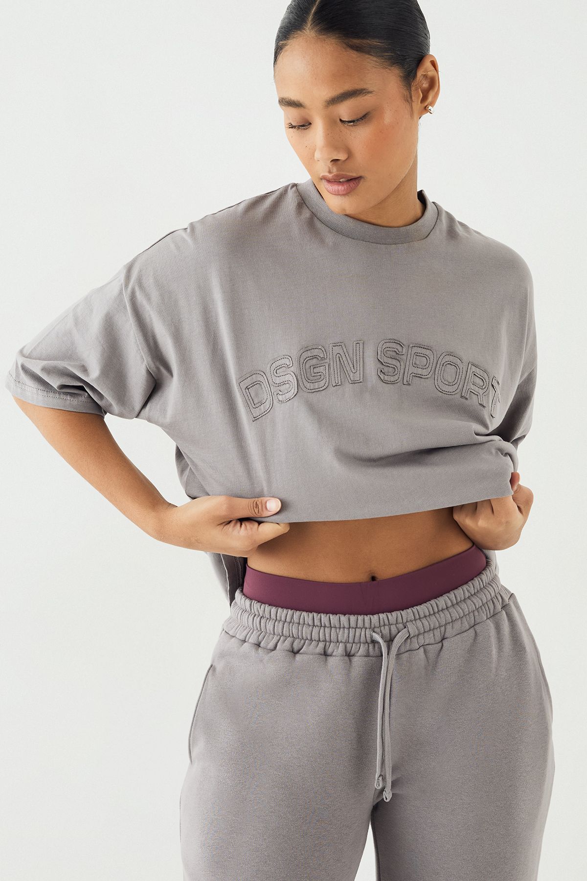 DSGN Studio DSGN Studio Self Fabric Applique Oversized T-Shirt Charcoal image 1