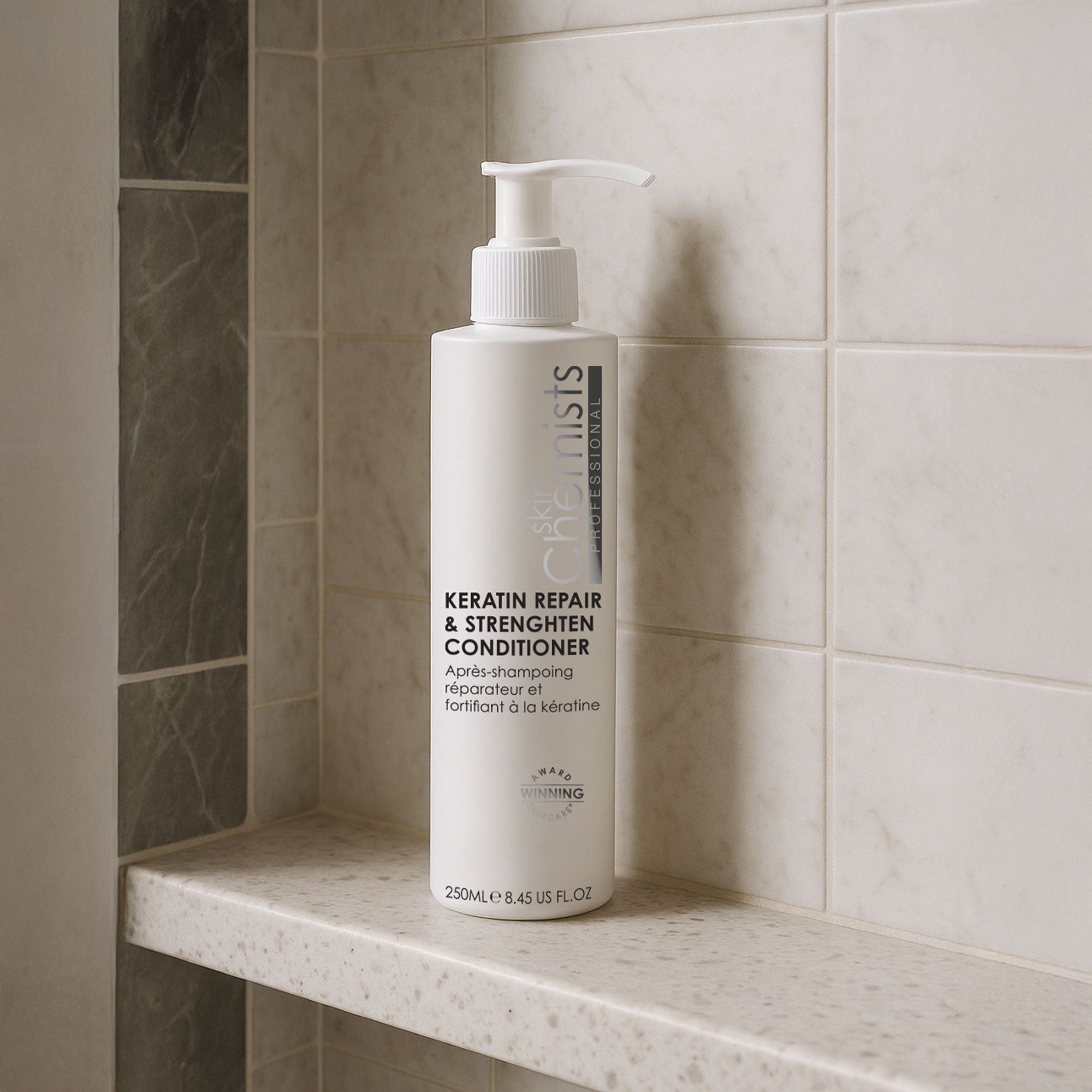 skinChemists professional Keratin Repair & Strengthen Conditioner 250ml image 4