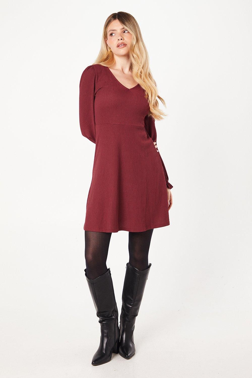 Dorothy Perkins V Neck Mini Dress Berry image 2