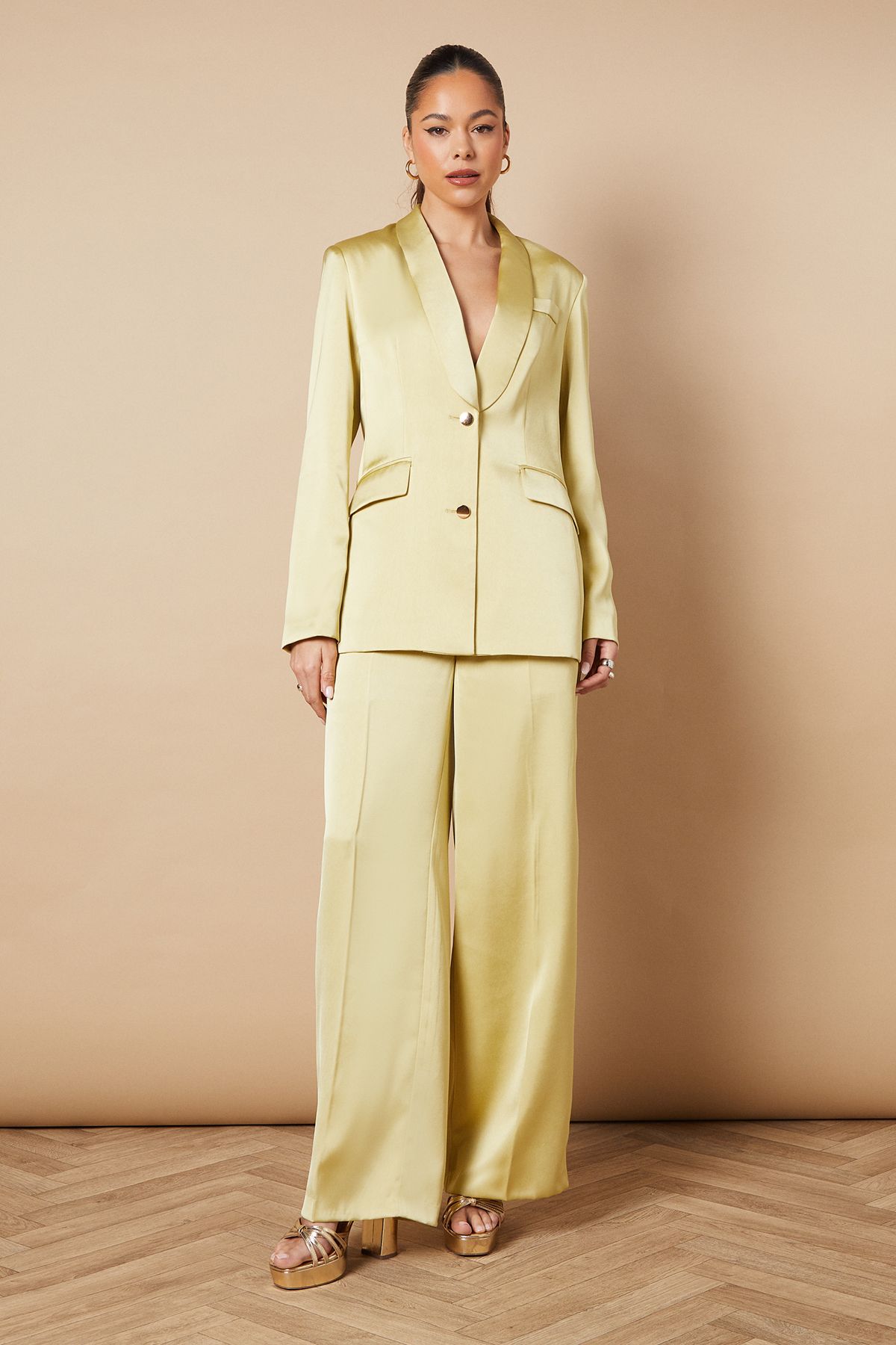 Oasis Satin Slim Tailored Blazer Olive image 2