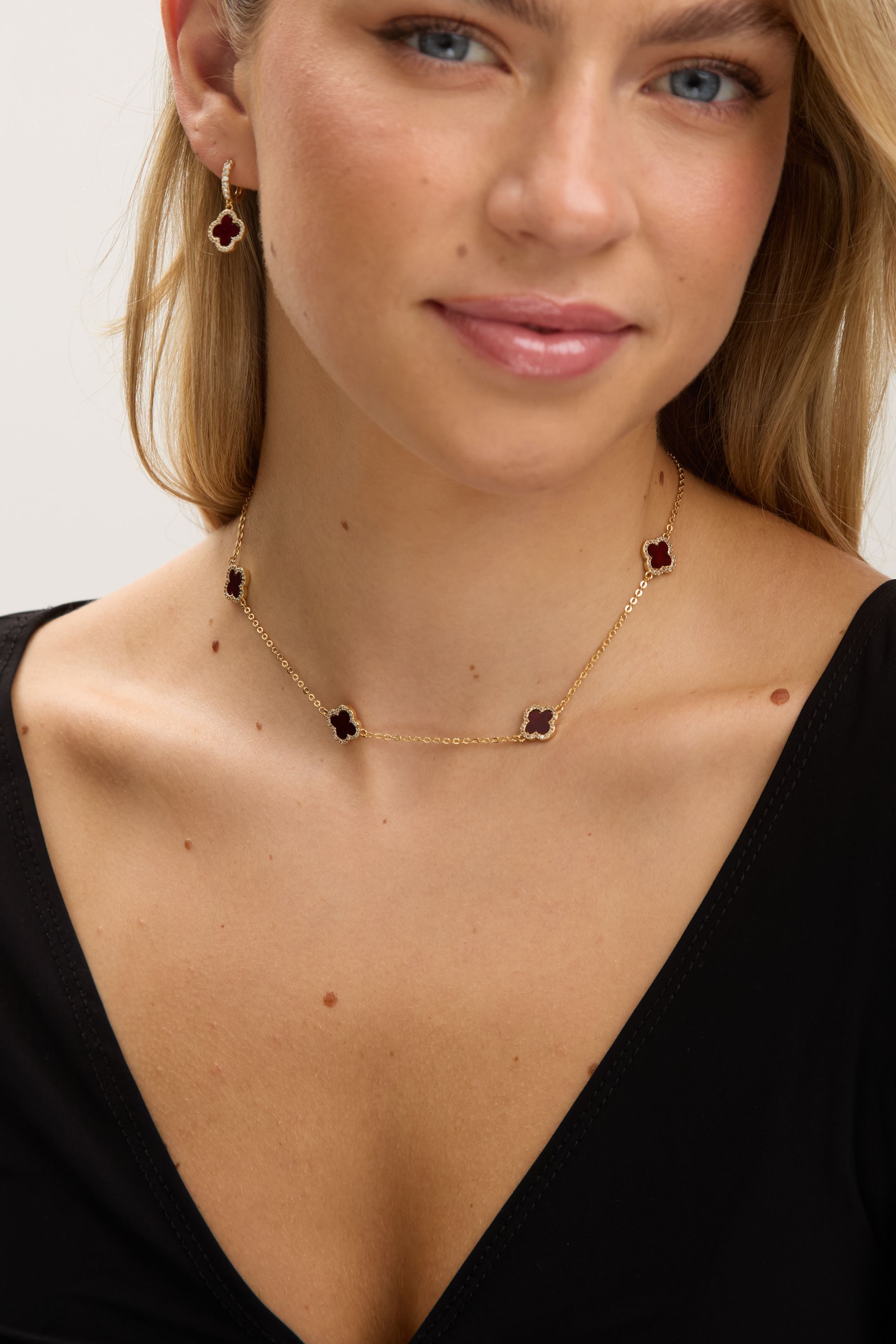 Jon Richard Gold Plated Carnelian Station Clover Necklace image 2