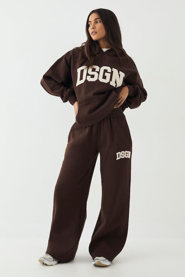 DSGN Studio DSGN Studio Cord Applique Straight Leg Jogger Dark Chocolate