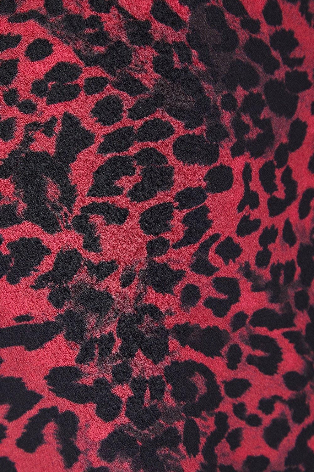 Dorothy Perkins Curve Flute Sleeve Top Animal Print Animal image 5