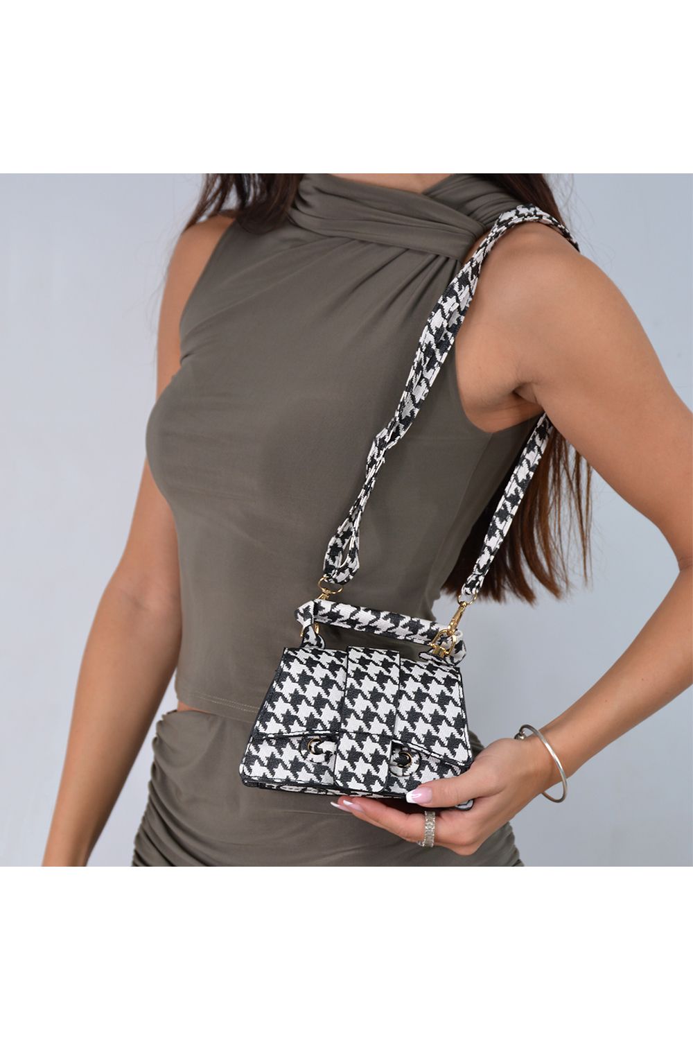 XY London 'Felicia' Mini Handbag with Crossbody Strap and Magnetic Closure image 6