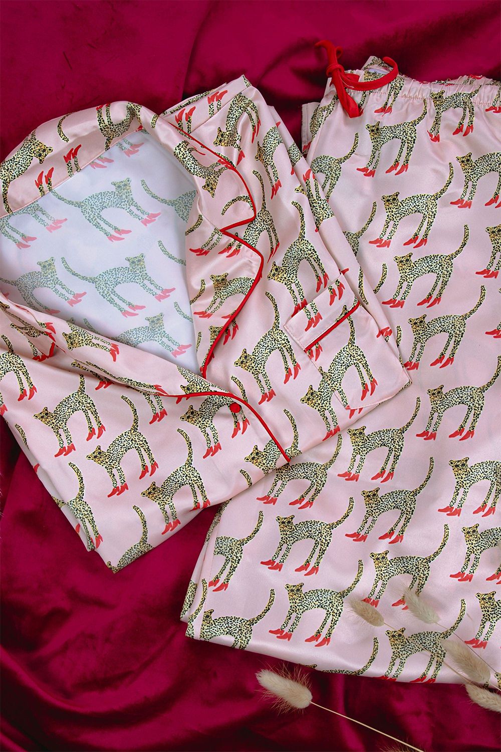 Playful Promises Bouffants Cheeta Long Sleeved 'Top' image 2