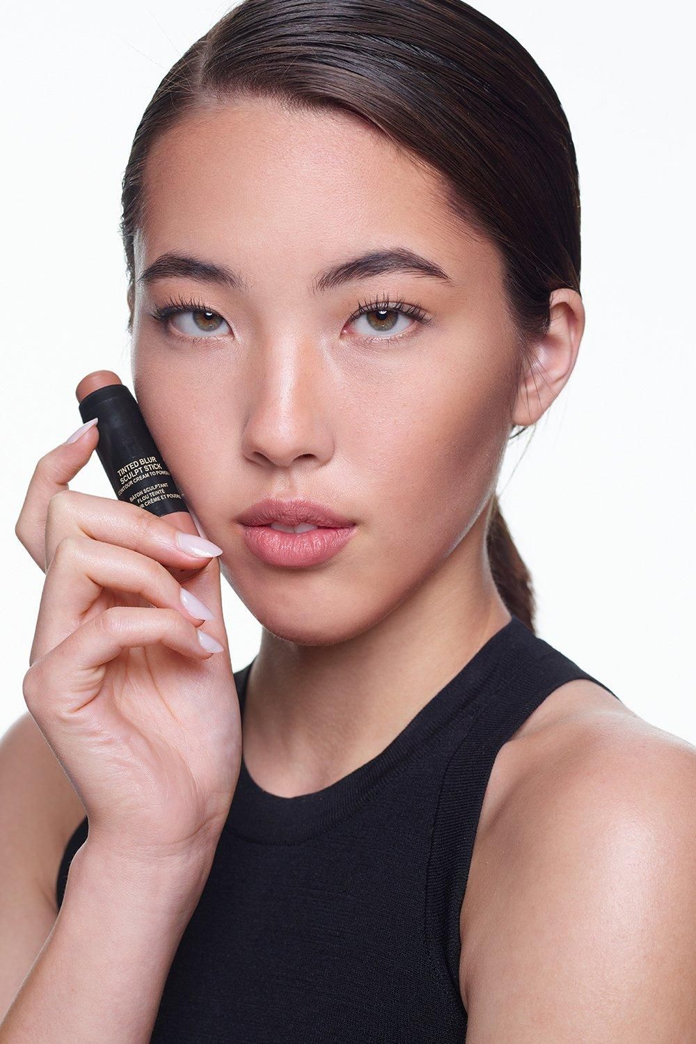 Nudestix Tinted Blur Sculpt Stick Neutral Light image 4