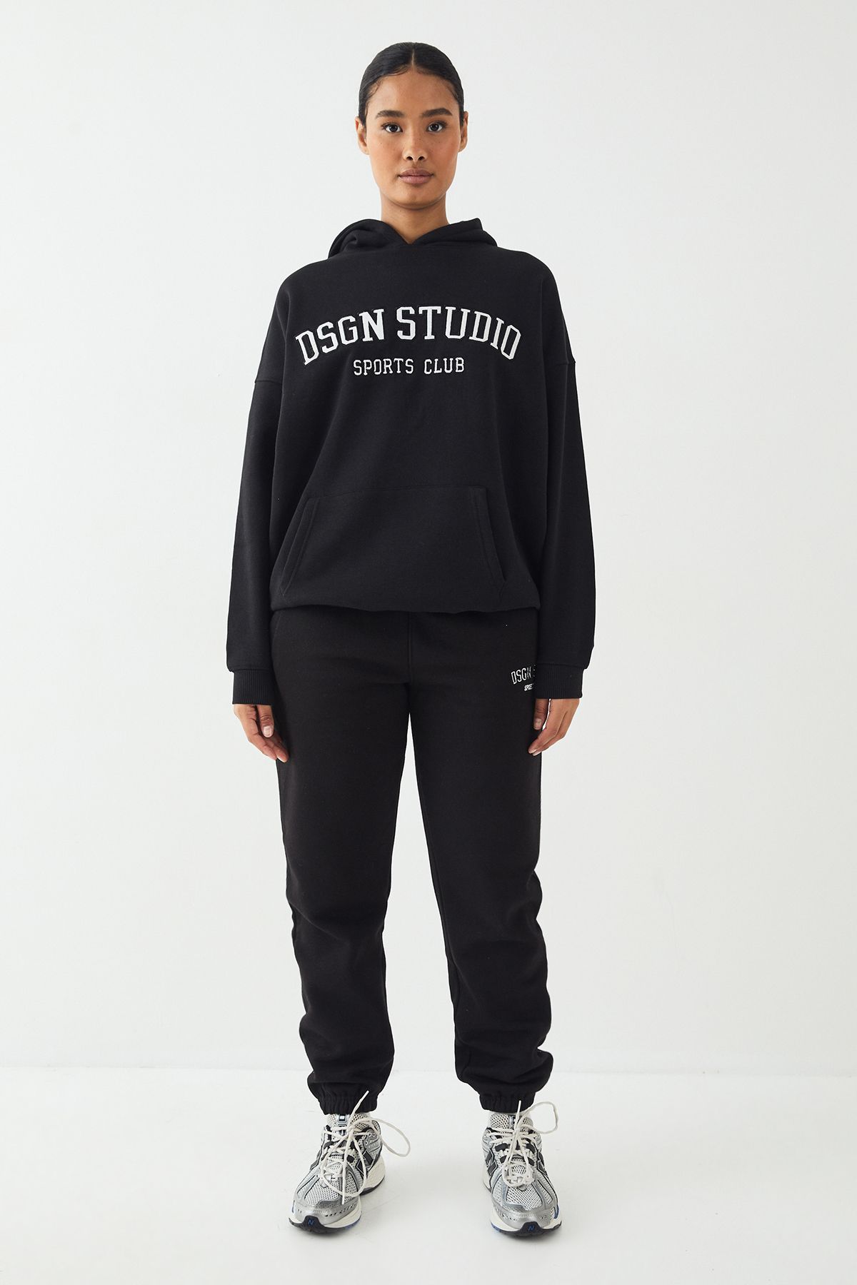 DSGN Studio DSGN Studio Applique Oversized Hoodie Black image 5