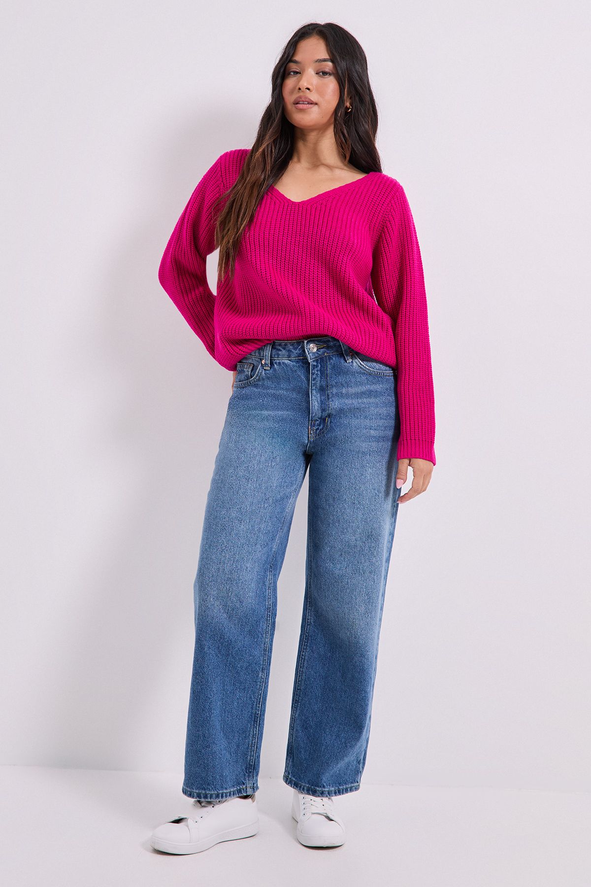 Dorothy Perkins Petite V Neck Knitted Jumper Pink image 4