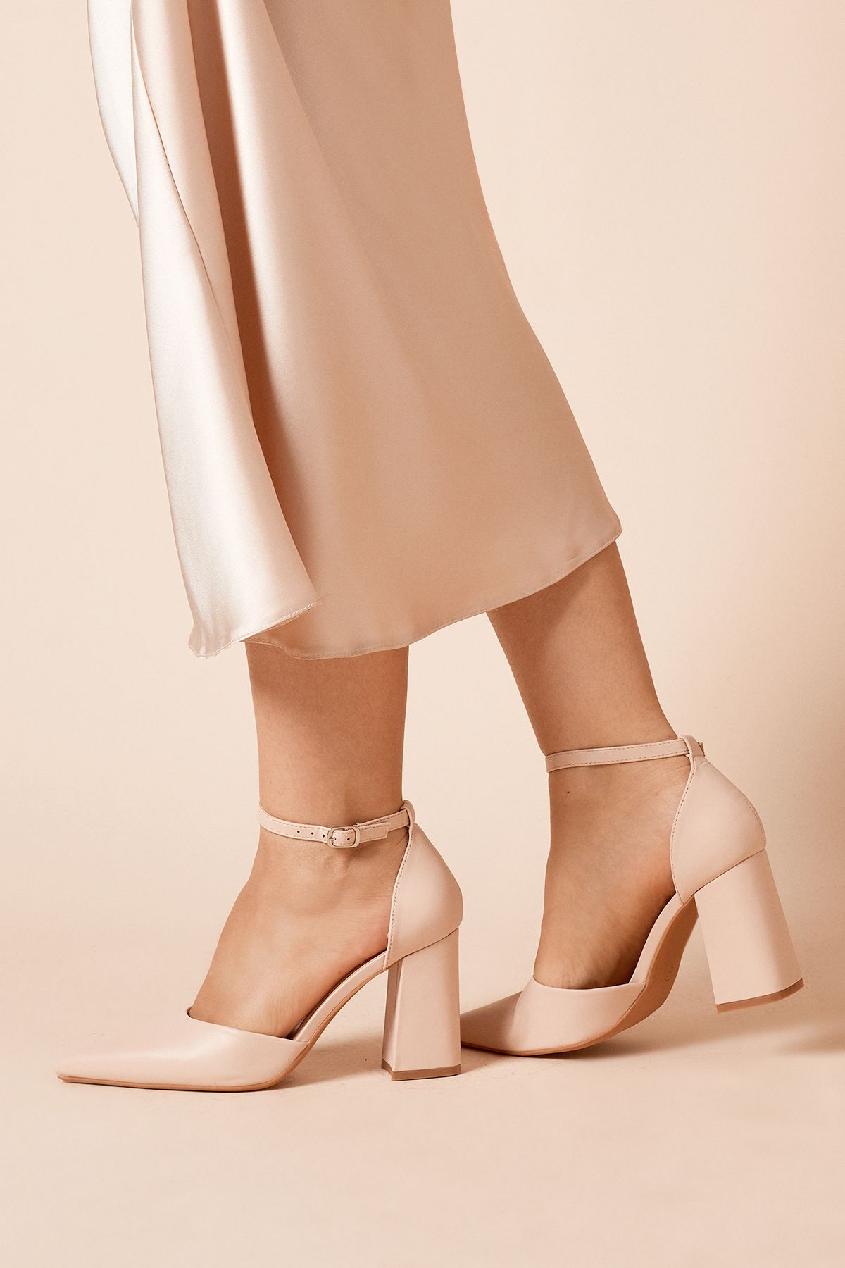 Dorothy Perkins Blanche Ankle Strap Pointed High Block Heel Court Shoes Beige image 3