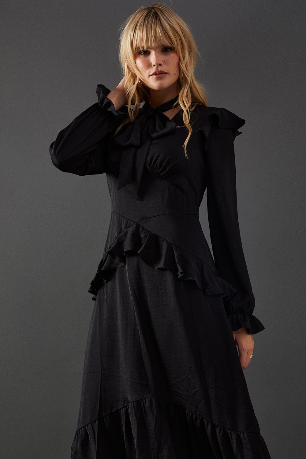 Warehouse Satin Tie Neck Ruffle Midi Dress Black image 4