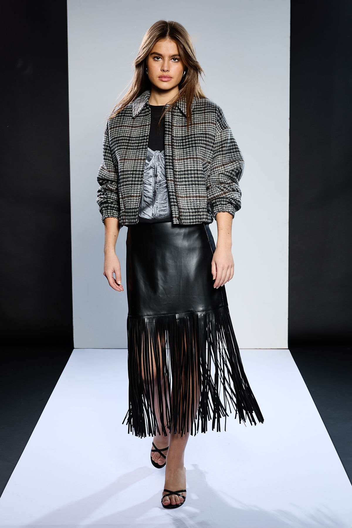 RUNWAY 1.8.1.8 Runway 1.8.1.8 Check Bomber Jacket Grey image 2