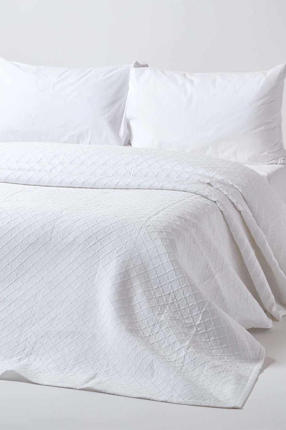 Homescapes Cotton Contemporary Diamond Pattern Bedspread image 1