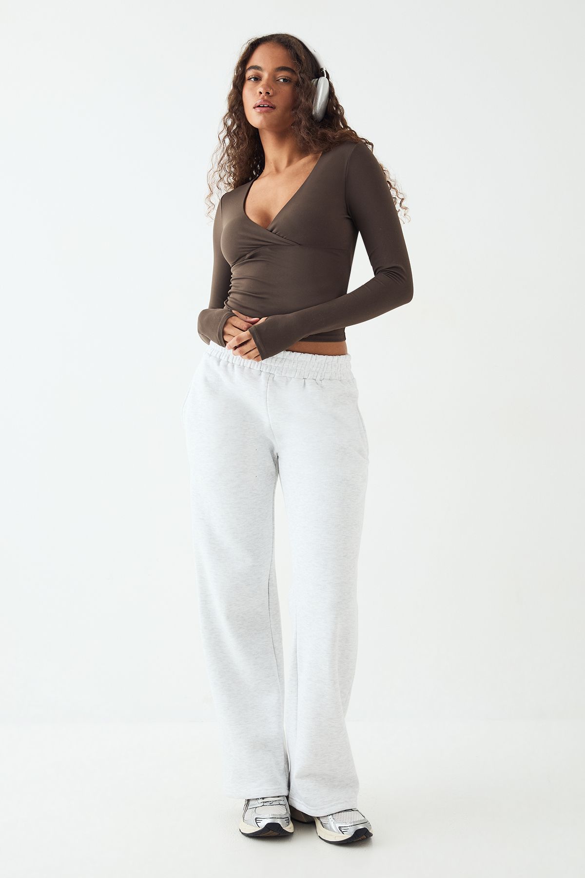 DSGN Studio DSGN Studio Ultra Sculpt Wrap Front Padded Long Sleeve Top Espresso image 3