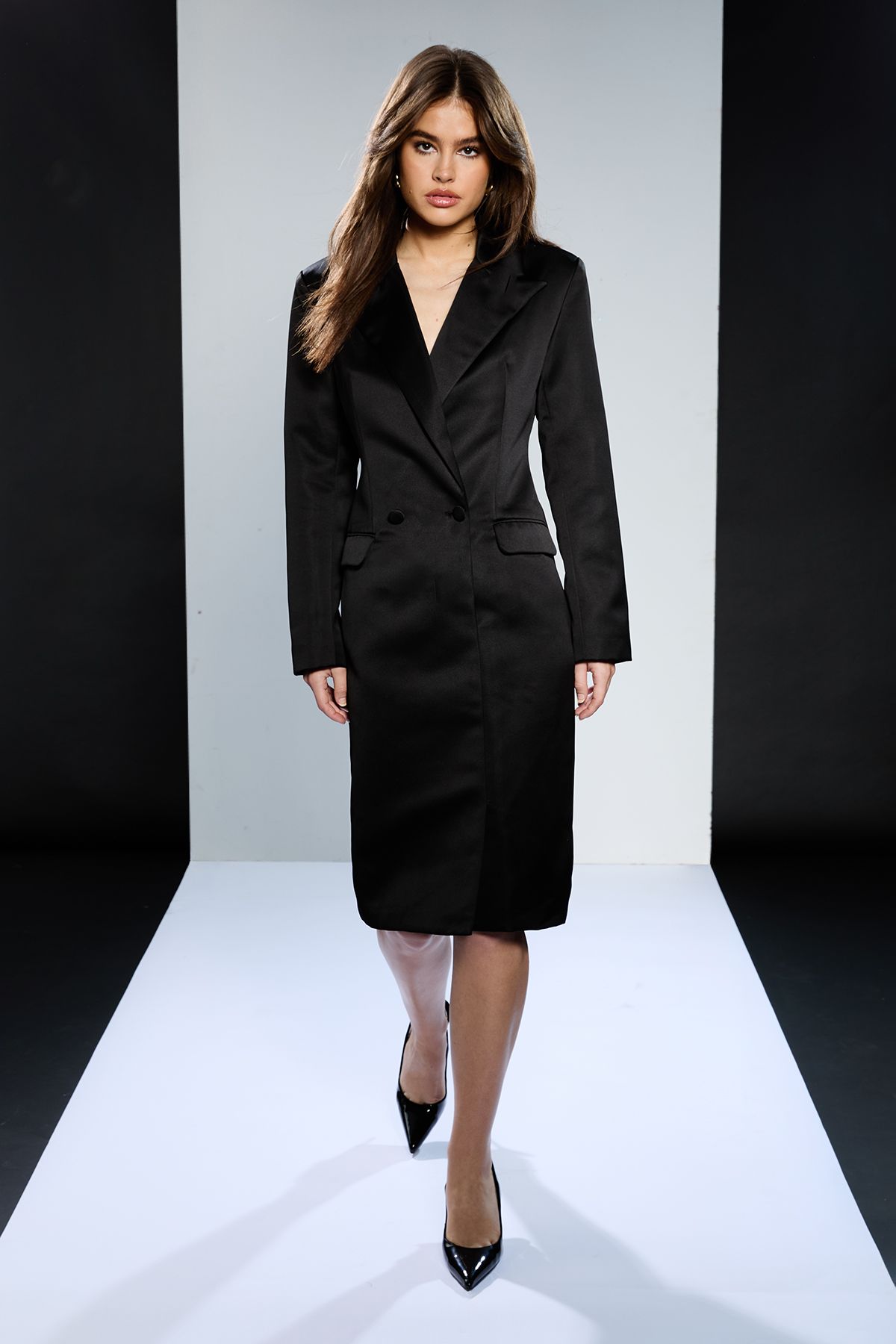 RUNWAY 1.8.1.8 Runway 1.8.1.8 Satin Double Breasted Blazer Dress Black image 2